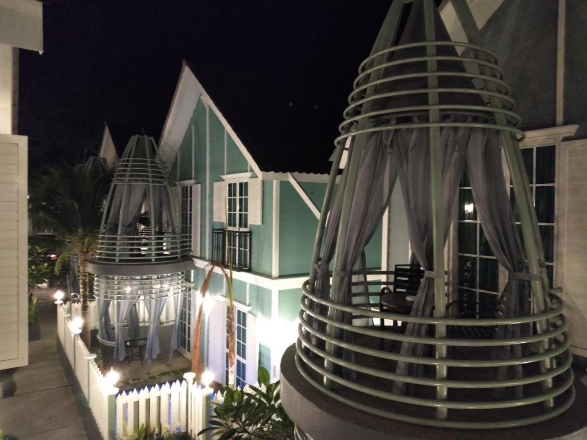 Royale Chenang Resort Pantai Cenang  Exterior foto